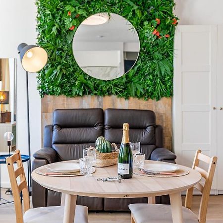 Aurora Lov'Room Proche De Saint Charles Marseille Ngoại thất bức ảnh